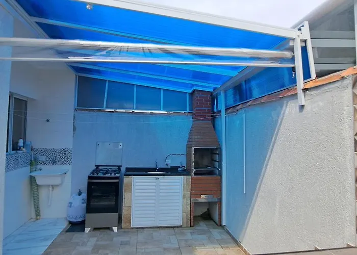 Casa Com Piscina Em Itanhaem