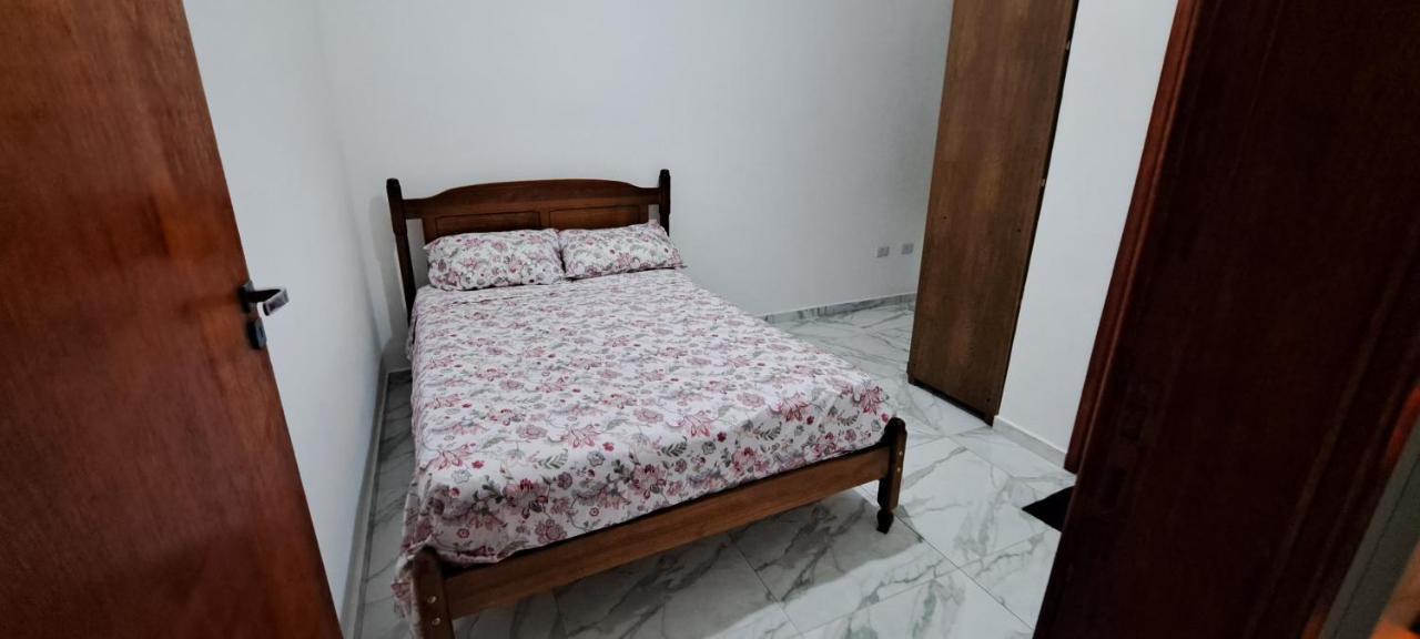 Casa Com Piscina Em